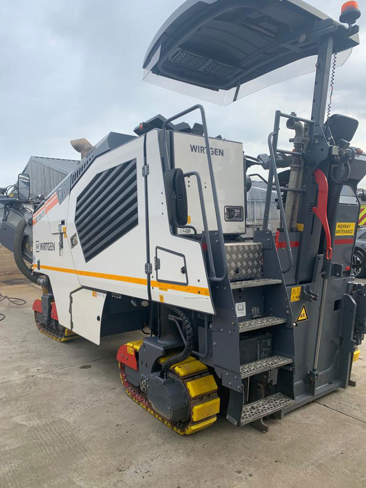 Wirtgen W 120 CFI - Пътна фреза: снимка 5 Wirtgen W 120 CFI - Пътна фреза: снимка 5