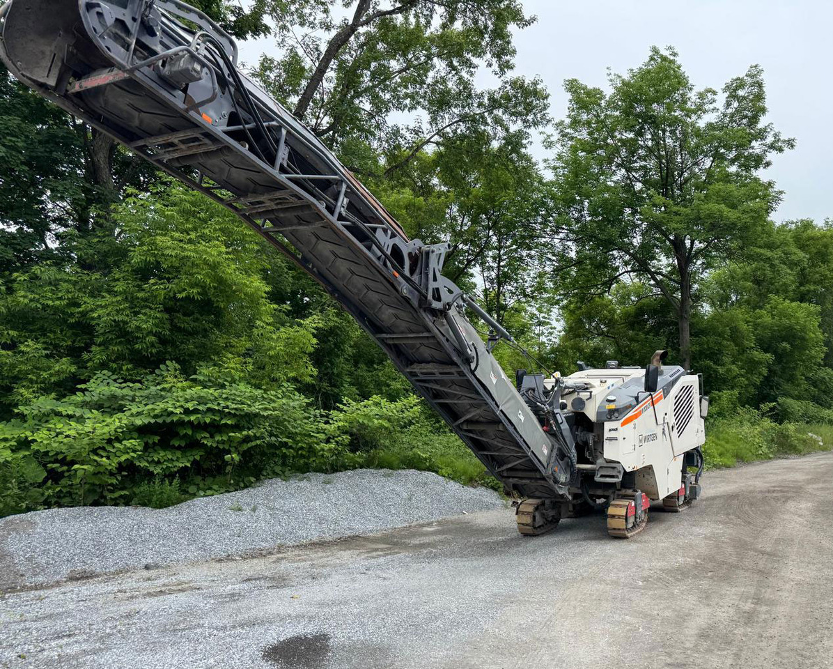 Wirtgen W 120 CFI - Пътна фреза: снимка 3 Wirtgen W 120 CFI - Пътна фреза: снимка 3