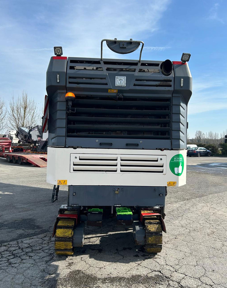 Wirtgen W 150 CFI - Пътна фреза: снимка 4 Wirtgen W 150 CFI - Пътна фреза: снимка 4