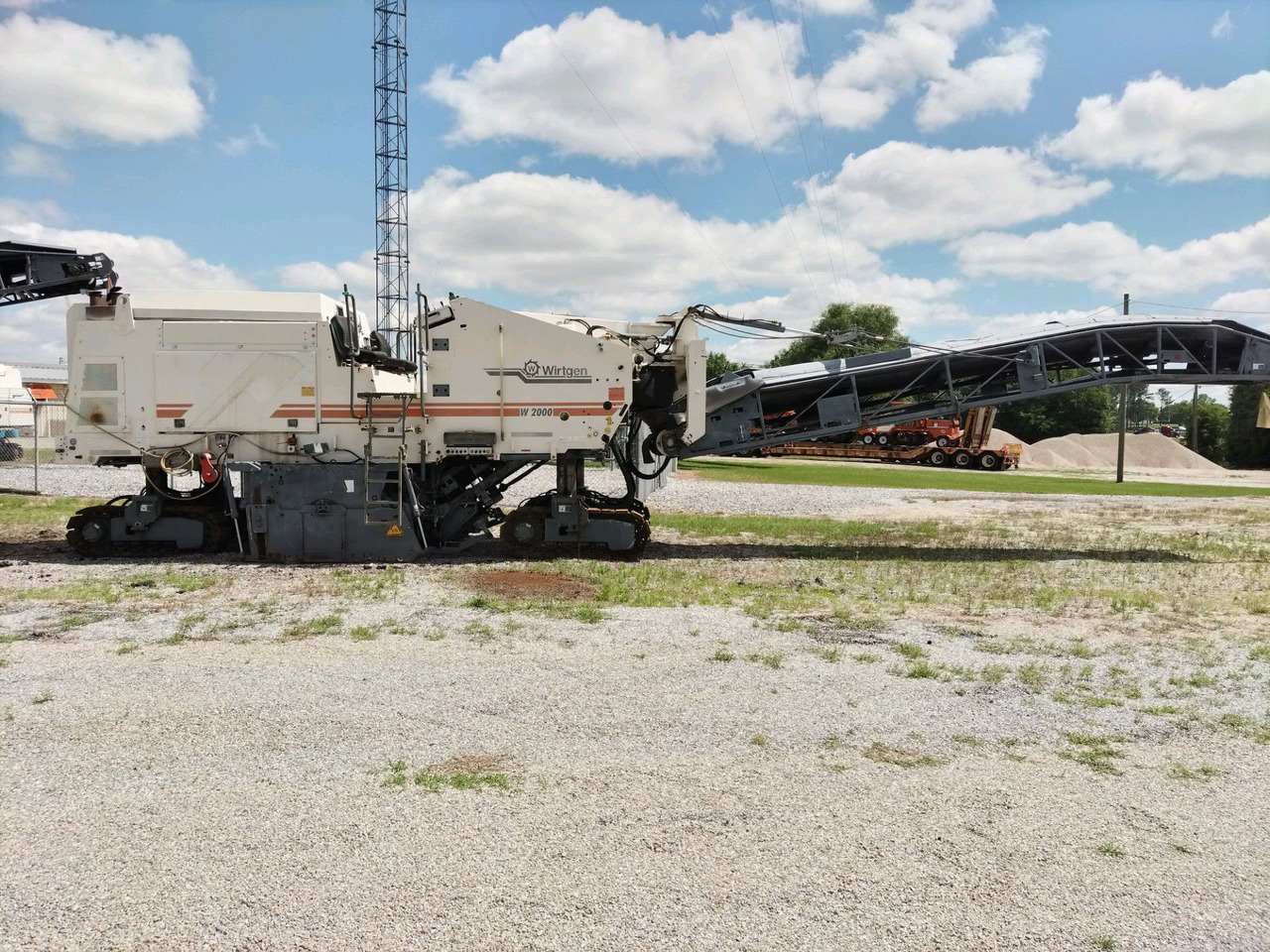 Wirtgen W 2000 - Пътна фреза: снимка 2 Wirtgen W 2000 - Пътна фреза: снимка 2