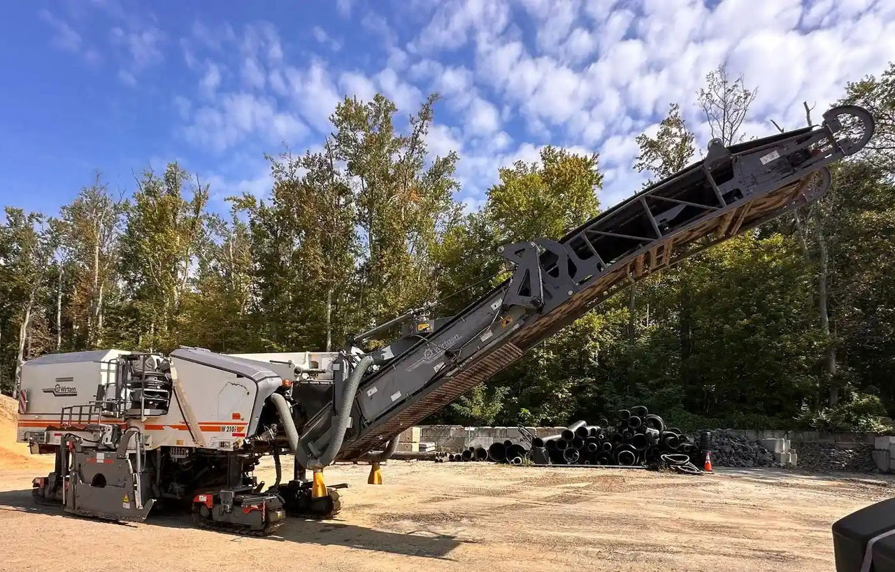 Wirtgen W 210 i - Пътна фреза: снимка 3 Wirtgen W 210 i - Пътна фреза: снимка 3
