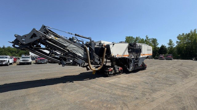 Wirtgen W 220 I - Пътна фреза: снимка 4 Wirtgen W 220 I - Пътна фреза: снимка 4