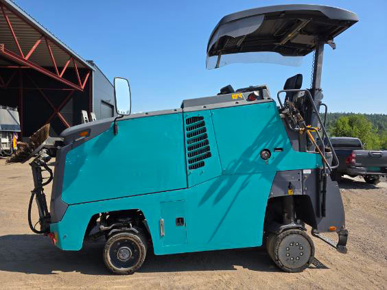 Wirtgen W 60 RI - Пътна фреза: снимка 2 Wirtgen W 60 RI - Пътна фреза: снимка 2