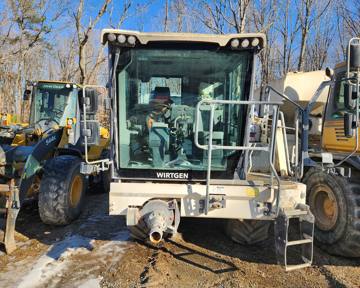 Wirtgen WR 200 XLI - Стабилизатор за почва: снимка 3 Wirtgen WR 200 XLI - Стабилизатор за почва: снимка 3