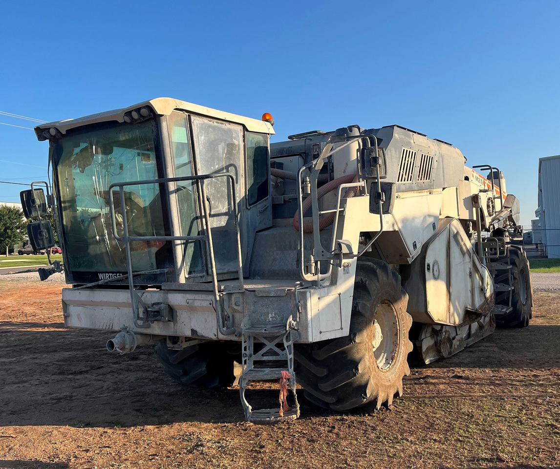 Wirtgen WR 240 I - Стабилизатор за почва: снимка 2 Wirtgen WR 240 I - Стабилизатор за почва: снимка 2