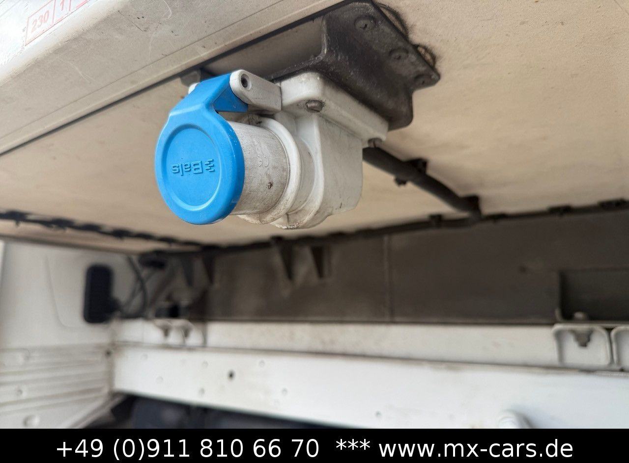 Хладилен бус Mercedes-Benz Sprinter 315 CDi Kühlkoffer Carrier Xarios 300: снимка 9