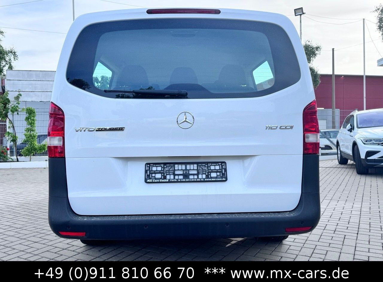 Пътнически бус Mercedes-Benz Vito 110 CDi Tourer extralang 9 Sitze Bus Klima: снимка 6 Пътнически бус Mercedes-Benz Vito 110 CDi Tourer extralang 9 Sitze Bus Klima: снимка 6