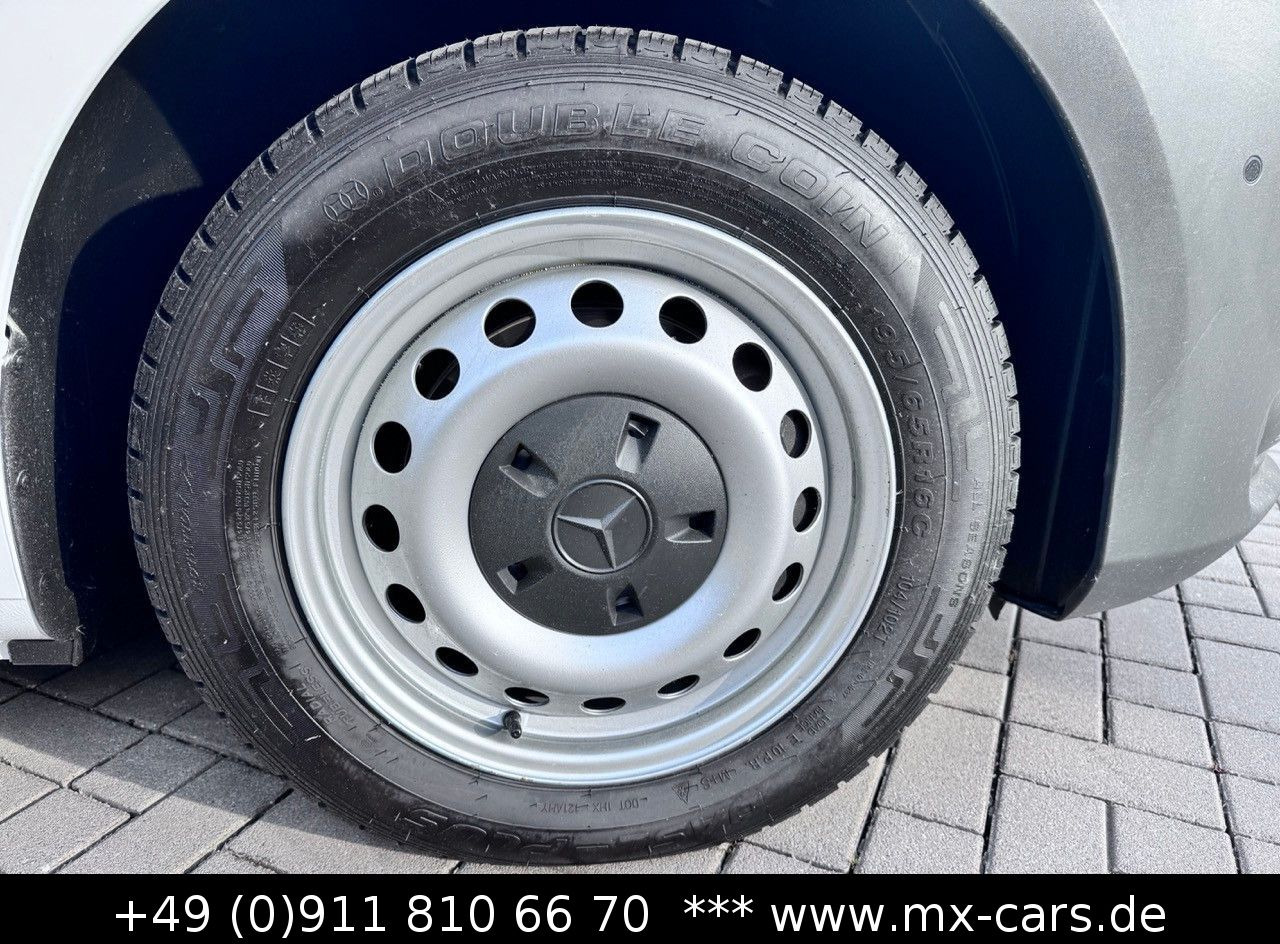 Пътнически бус Mercedes-Benz Vito 110 CDi Tourer extralang 9 Sitze Bus Klima: снимка 19 Пътнически бус Mercedes-Benz Vito 110 CDi Tourer extralang 9 Sitze Bus Klima: снимка 19