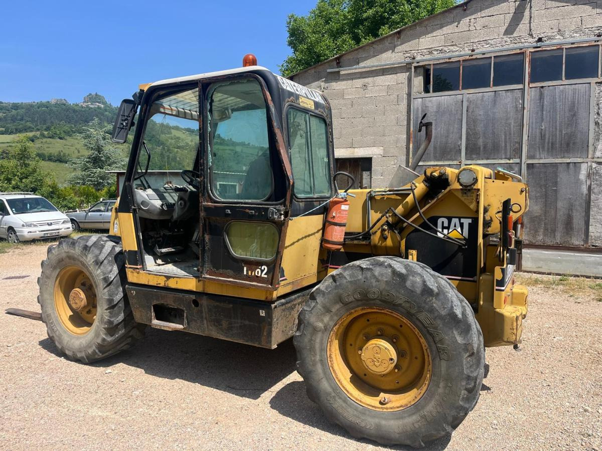 Caterpillar th62 - Телескопичен товарач: снимка 4 Caterpillar th62 - Телескопичен товарач: снимка 4