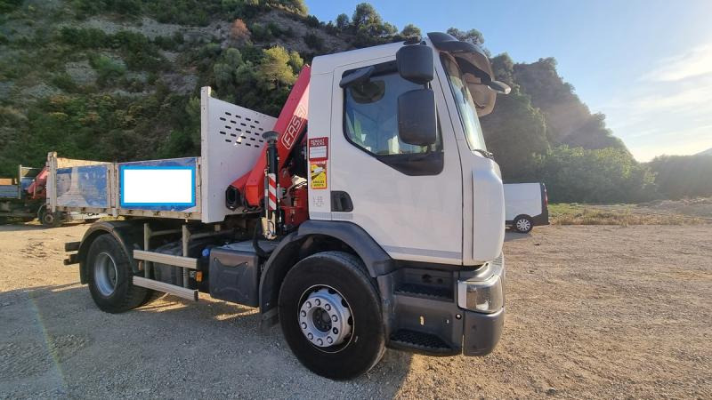 RENAULT C320 C320 - Самосвал камион: снимка 1 RENAULT C320 C320 - Самосвал камион: снимка 1