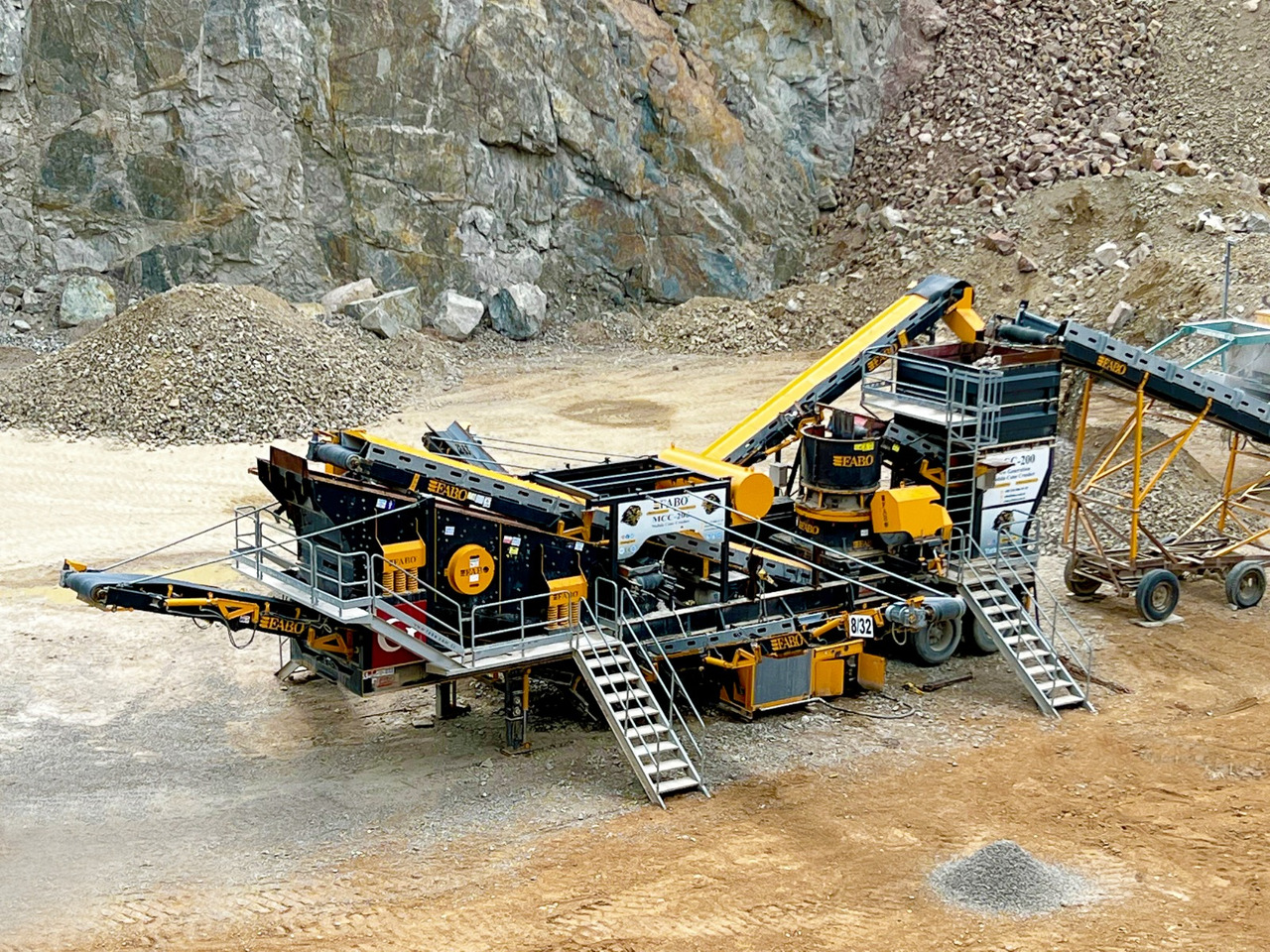 FABO Mobile crusher - Мобилна трошачка: снимка 4 FABO Mobile crusher - Мобилна трошачка: снимка 4