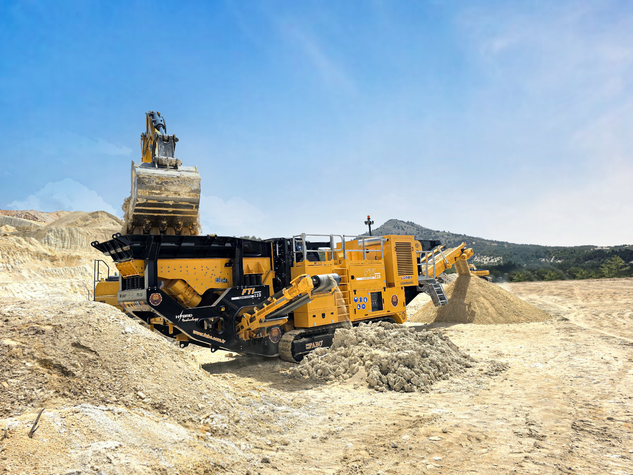 FABO Mobile crusher - Мобилна трошачка: снимка 2 FABO Mobile crusher - Мобилна трошачка: снимка 2