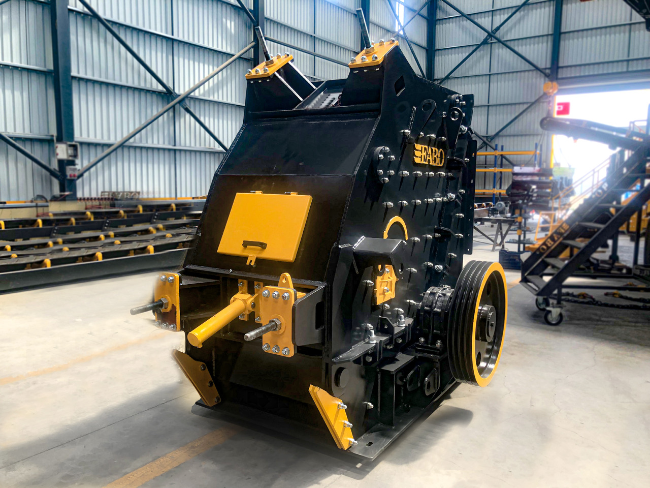 FABO impact crusher - Ударна трошачка: снимка 2 FABO impact crusher - Ударна трошачка: снимка 2