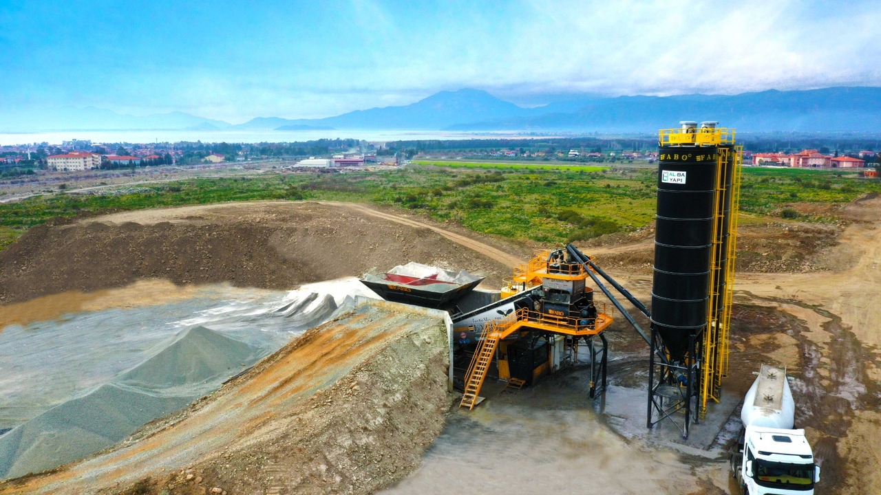 FABO mobile concrete batching plant - Бетонов възел: снимка 2 FABO mobile concrete batching plant - Бетонов възел: снимка 2