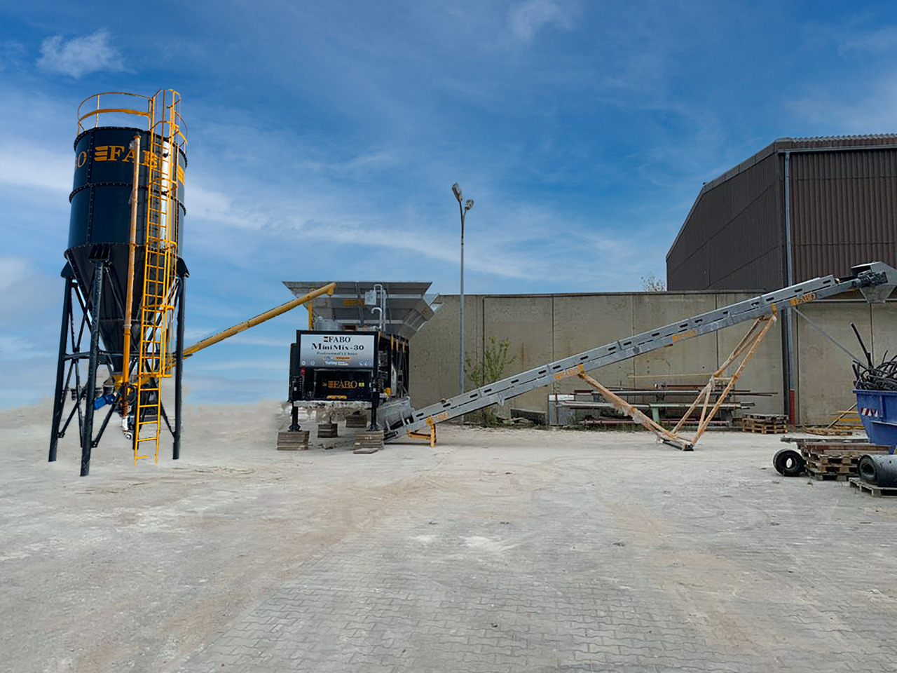 FABO mobile concrete batching plant - Бетонов възел: снимка 1 FABO mobile concrete batching plant - Бетонов възел: снимка 1