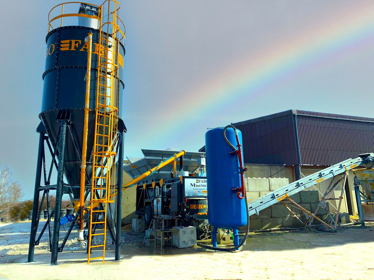 FABO mobile concrete batching plant - Бетонов възел: снимка 2 FABO mobile concrete batching plant - Бетонов възел: снимка 2