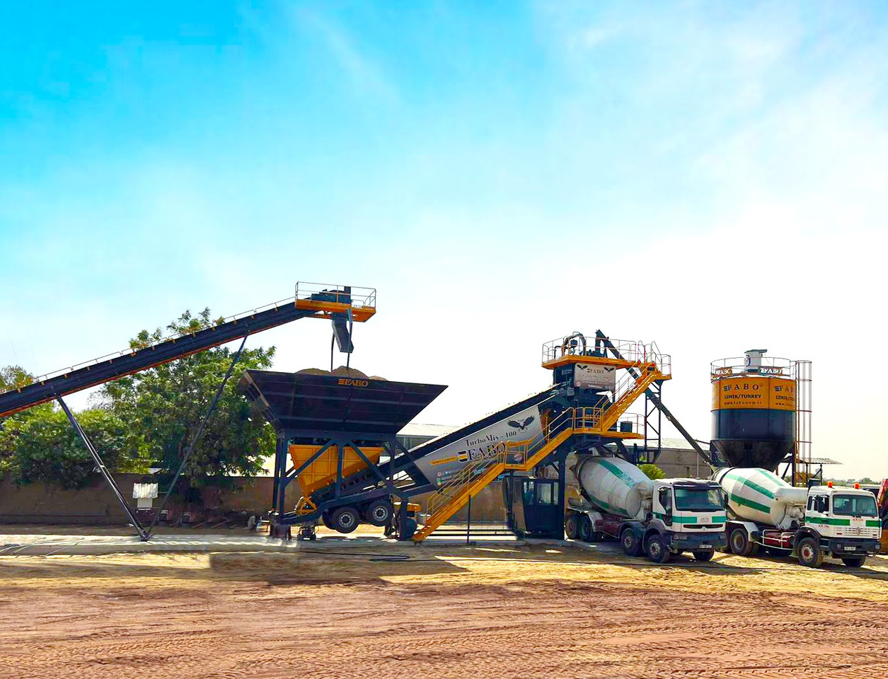 FABO mobile concrete batching plant - Бетонов възел: снимка 2 FABO mobile concrete batching plant - Бетонов възел: снимка 2