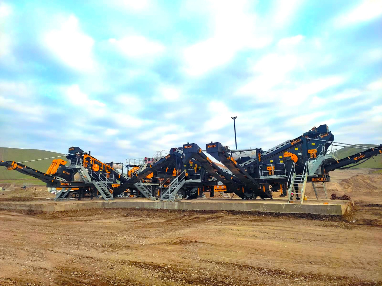 FABO mobile jaw crusher - Челюстна трошачка: снимка 5 FABO mobile jaw crusher - Челюстна трошачка: снимка 5