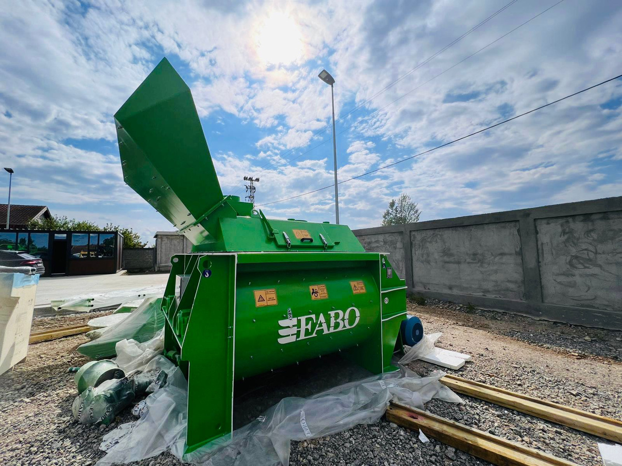 FABO twin shaft mixer - Бетонобъркачка: снимка 2 FABO twin shaft mixer - Бетонобъркачка: снимка 2