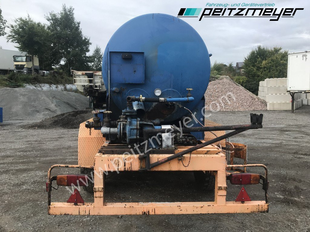 BATHE TANDEMANHÄNGER Bitum / Teerkocher 3,5 m³ Hatz Diesel-Motor 1 B 40 - Гудронатор: снимка 5 BATHE TANDEMANHÄNGER Bitum / Teerkocher 3,5 m³ Hatz Diesel-Motor 1 B 40 - Гудронатор: снимка 5