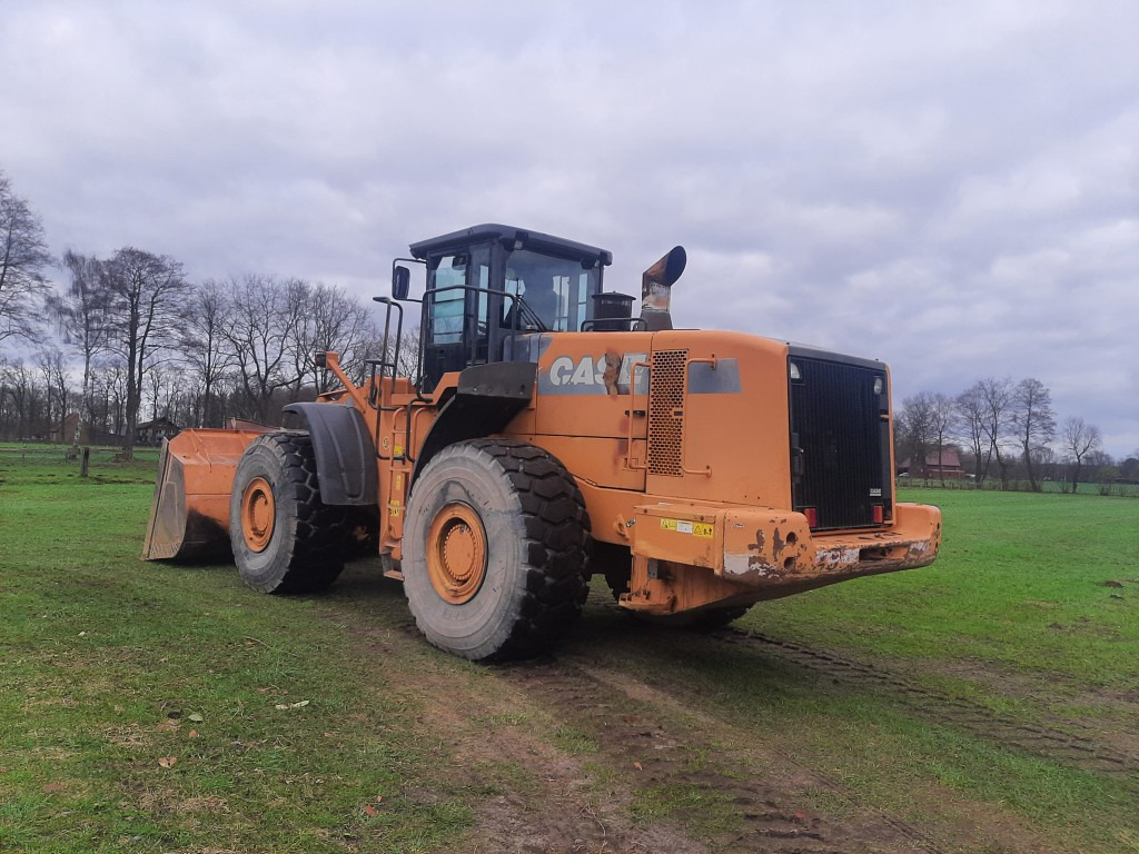 CASE RADLADER 1221 E 6,5 m³ Schaufel - Колесен товарач: снимка 4 CASE RADLADER 1221 E 6,5 m³ Schaufel - Колесен товарач: снимка 4