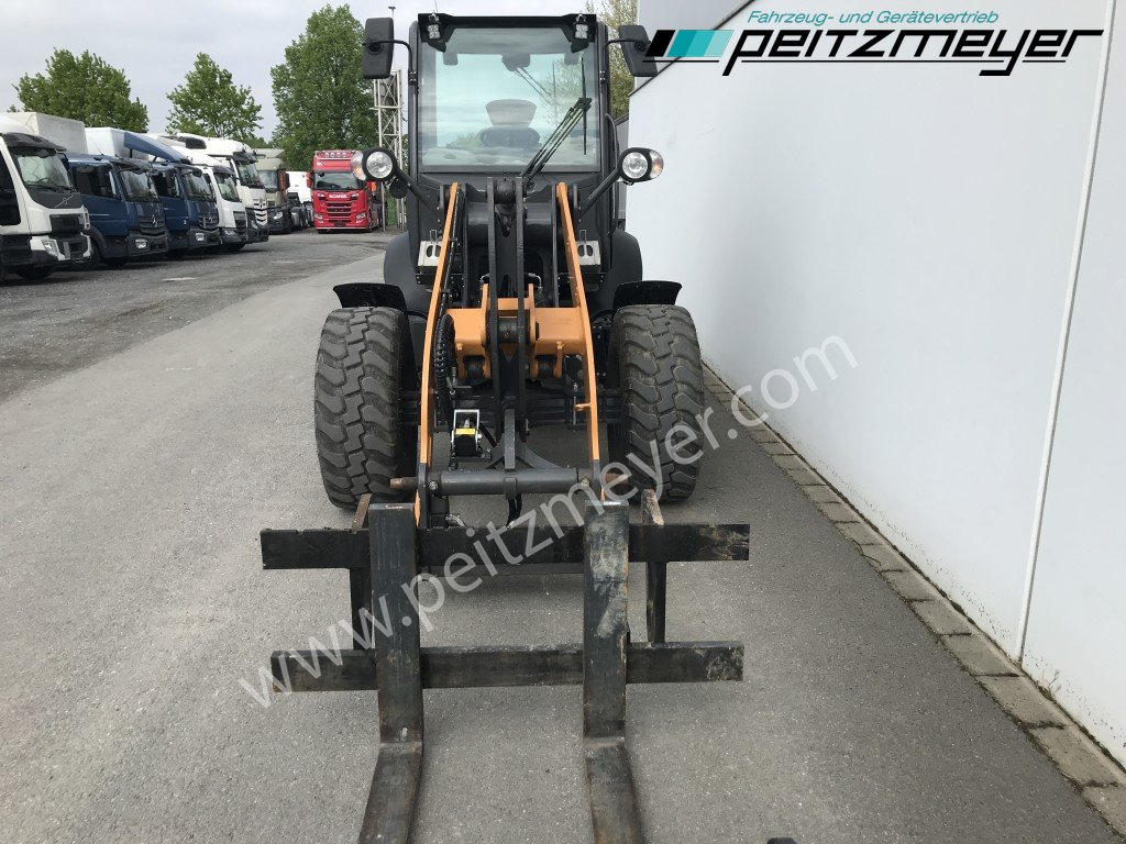 CASE Radlader 321 F 4 in 1 Schaufel + Palettengabel - Колесен товарач: снимка 5 CASE Radlader 321 F 4 in 1 Schaufel + Palettengabel - Колесен товарач: снимка 5