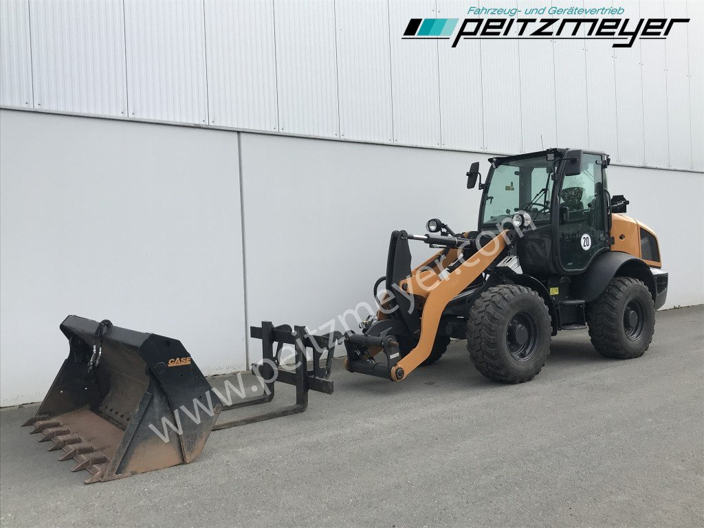 CASE Radlader 321 F 4 in 1 Schaufel + Palettengabel - Колесен товарач: снимка 1 CASE Radlader 321 F 4 in 1 Schaufel + Palettengabel - Колесен товарач: снимка 1