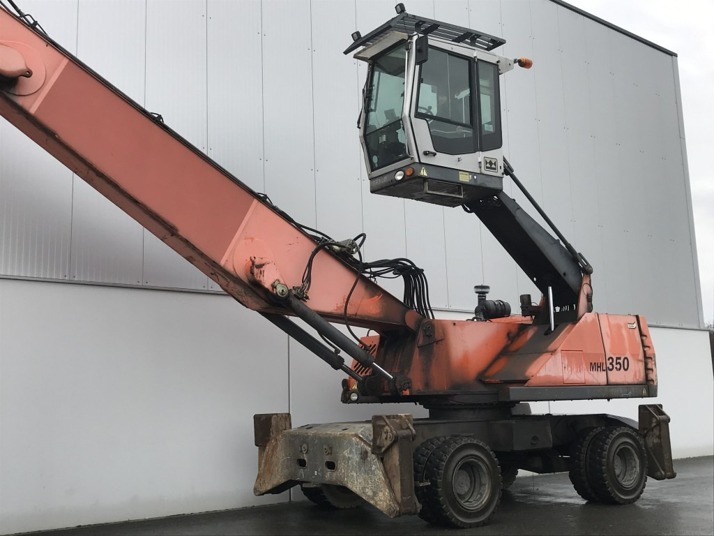 FUCHS Umschlagbagger MHL 350 Deutz-Motor - Багер за манипулиране на материали: снимка 3 FUCHS Umschlagbagger MHL 350 Deutz-Motor - Багер за манипулиране на материали: снимка 3