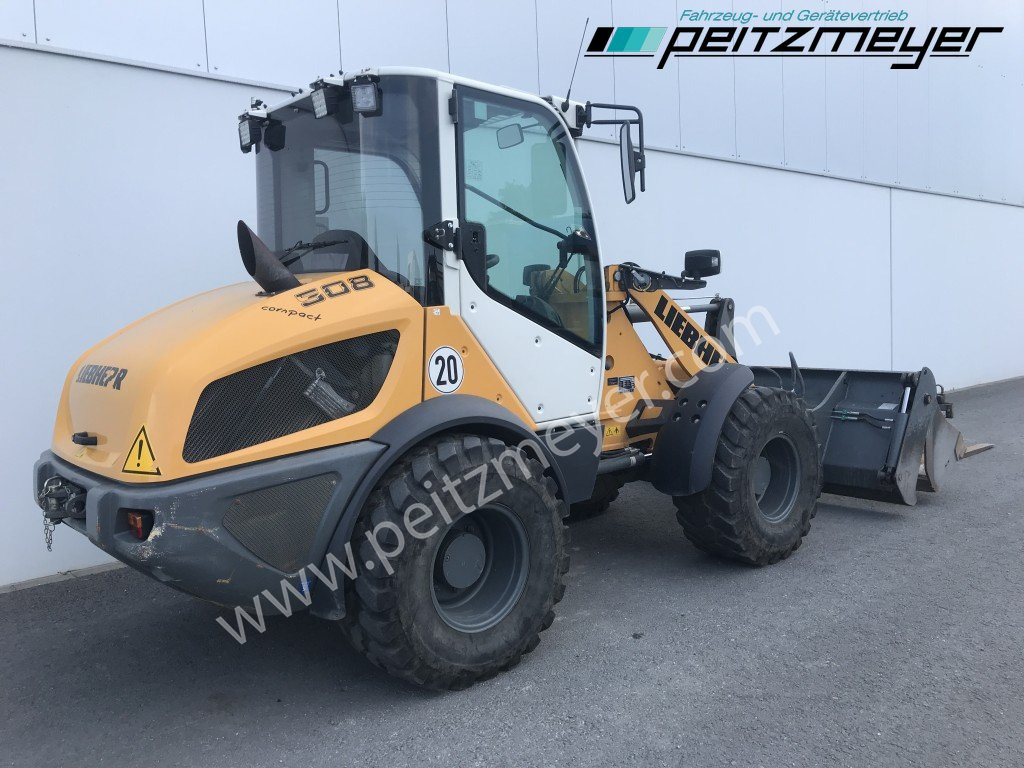 LIEBHERR RADLADER L 508 C 4in1 Schaufel + Palettengabel - Колесен товарач: снимка 3 LIEBHERR RADLADER L 508 C 4in1 Schaufel + Palettengabel - Колесен товарач: снимка 3