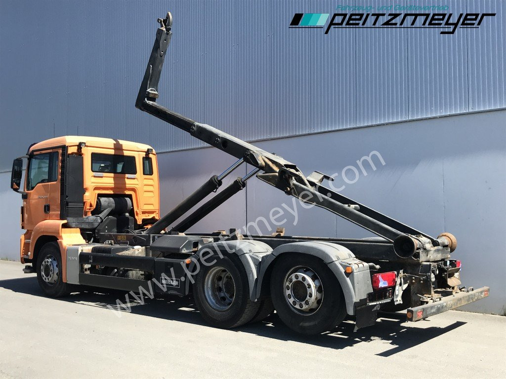 MAN TGS 26.440 BL6x2 Meiller RK 2070 mit Lenkachse - Мултилифт с кука камион: снимка 3 MAN TGS 26.440 BL6x2 Meiller RK 2070 mit Lenkachse - Мултилифт с кука камион: снимка 3