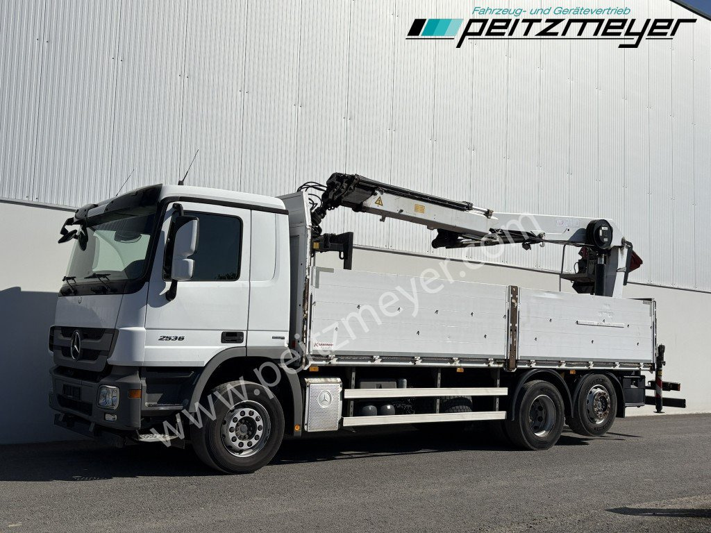 MERCEDES-BENZ Actros 2536 LL Pritsche HMF Heckkran m. Zange Baustoff - Бордови камион, Камион с кран: снимка 1 MERCEDES-BENZ Actros 2536 LL Pritsche HMF Heckkran m. Zange Baustoff - Бордови камион, Камион с кран: снимка 1