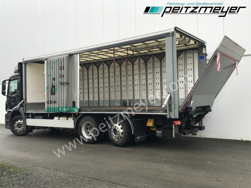 MERCEDES-BENZ Antos 2543 LL Getränke Schiebeplane Retarder, 2 x AHK, LBW 2 t., Lenkachse - За напитки камион: снимка 4 MERCEDES-BENZ Antos 2543 LL Getränke Schiebeplane Retarder, 2 x AHK, LBW 2 t., Lenkachse - За напитки камион: снимка 4