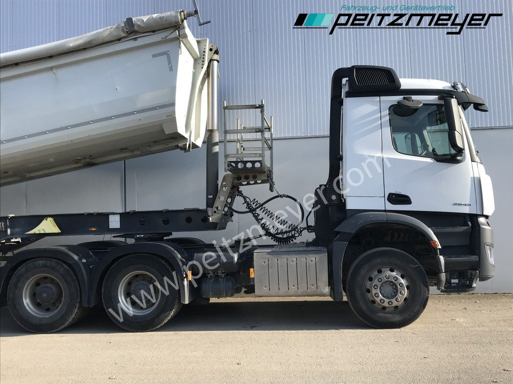 Влекач MERCEDES-BENZ Arocs 2643 LS 6x4, Kipphydraulik Klima, Euro 6,: снимка 7