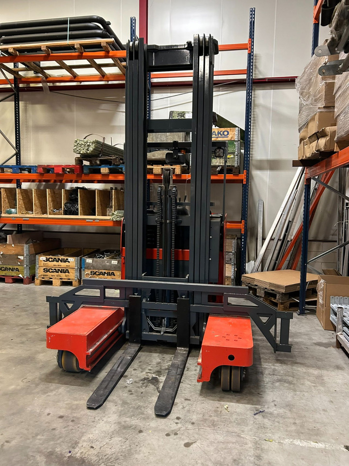 Diversen MQB25-70 / Trippel mast / 318 Hours / Excellent Condition Electric EPower Multi Directional Forklift - Ричтрак с движение в 4 посоки: снимка 3 Diversen MQB25-70 / Trippel mast / 318 Hours / Excellent Condition Electric EPower Multi Directional Forklift - Ричтрак с движение в 4 посоки: снимка 3