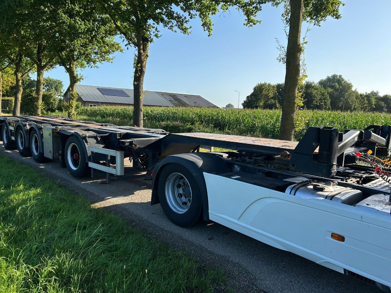 Nooteboom D-tec CT-53-04D combi chassis apk/tuf 9-2025 gvw 53000 kg - Контейнеровоз/ Сменна каросерия полуремарке: снимка 5 Nooteboom D-tec CT-53-04D combi chassis apk/tuf 9-2025 gvw 53000 kg - Контейнеровоз/ Сменна каросерия полуремарке: снимка 5
