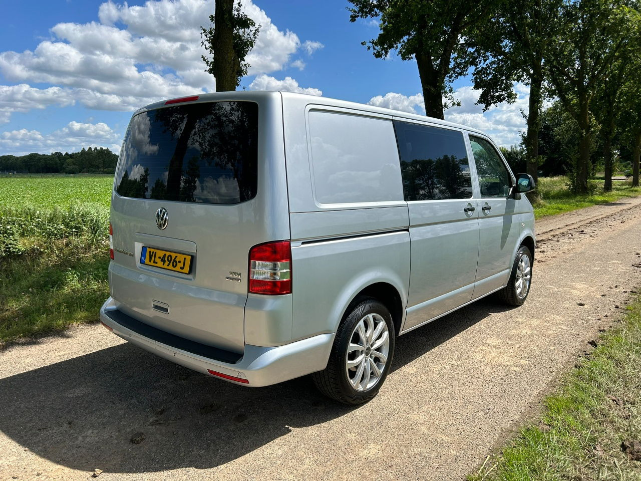 Volkswagen Transporter 2.0 TDI Bleumotion Technology L1 H1 114 PK apk 14-12-2024 Airco NL - Малък ван: снимка 4 Volkswagen Transporter 2.0 TDI Bleumotion Technology L1 H1 114 PK apk 14-12-2024 Airco NL - Малък ван: снимка 4