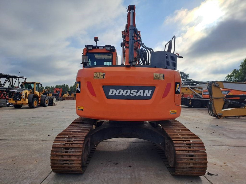 Doosan DX 235 LCR-5 - Верижен багер: снимка 3 Doosan DX 235 LCR-5 - Верижен багер: снимка 3