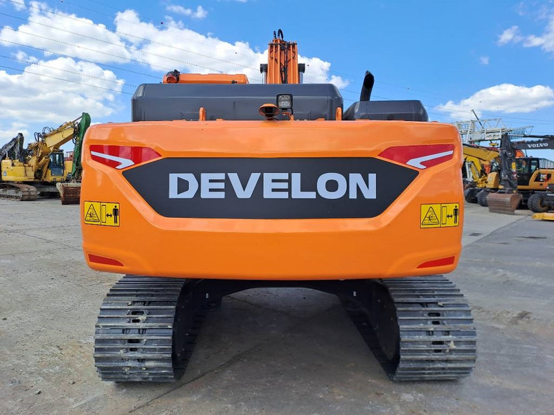 Doosan DX225LC-7M - Верижен багер: снимка 3 Doosan DX225LC-7M - Верижен багер: снимка 3