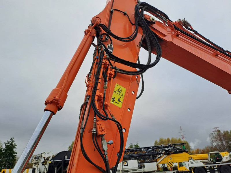 Колесен багер Hitachi ZX140WTB-6 (Topcon GPS+Engcon Rototilt): снимка 9