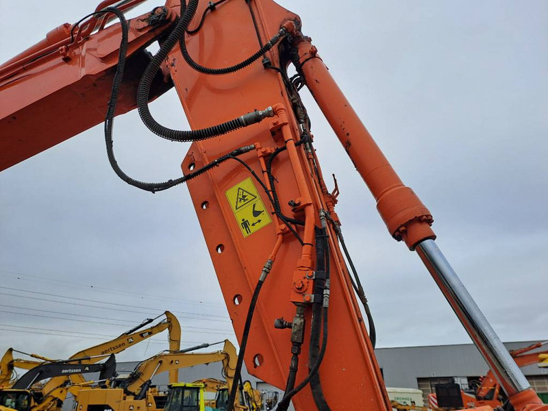 Колесен багер Hitachi ZX140WTB-6 (Topcon GPS+Engcon Rototilt): снимка 10