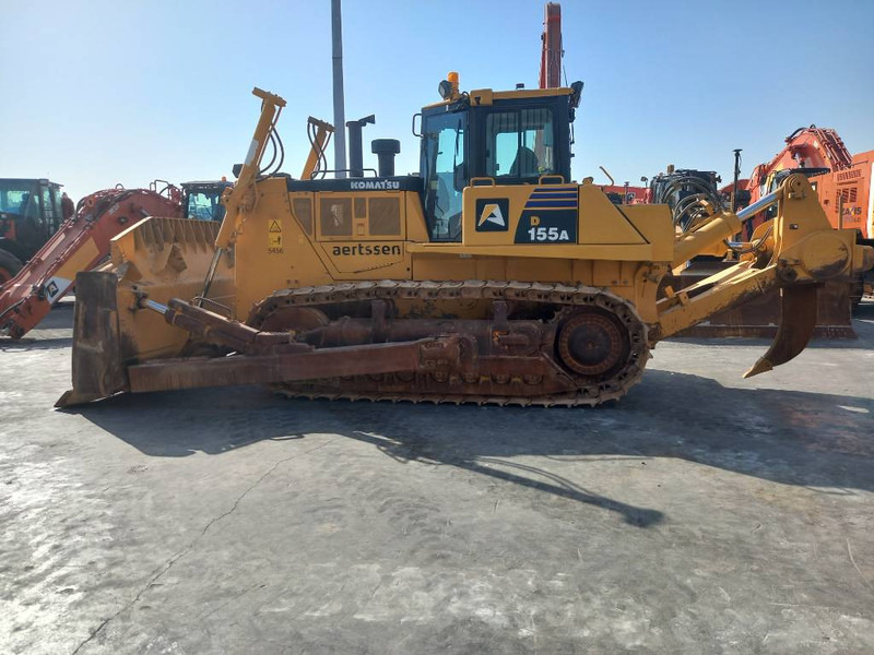 Komatsu D155A-6R (4 Pcs available in Abu Dhabi) - Булдозер: снимка 1 Komatsu D155A-6R (4 Pcs available in Abu Dhabi) - Булдозер: снимка 1