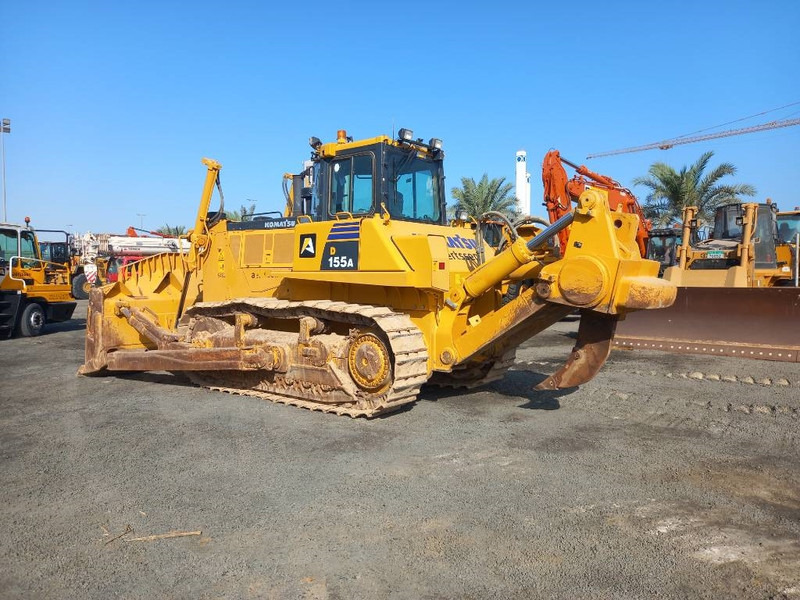 Komatsu D155A-6R (4 pcs available in Abu Dhabi) - Булдозер: снимка 2 Komatsu D155A-6R (4 pcs available in Abu Dhabi) - Булдозер: снимка 2