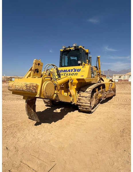 Komatsu D155A-6R (4 pieces available in Abu Dhabi) - Булдозер: снимка 4 Komatsu D155A-6R (4 pieces available in Abu Dhabi) - Булдозер: снимка 4