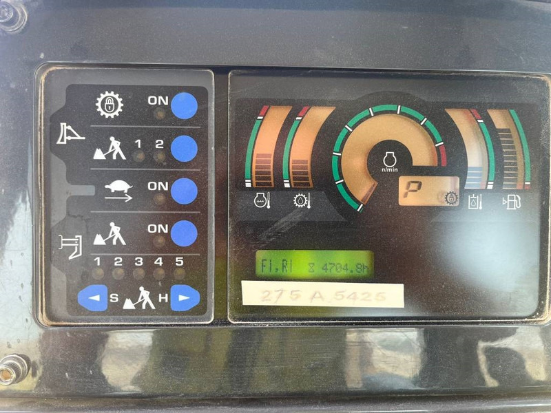 Булдозер Komatsu D275A-5R (Saudi Arabia): снимка 8 Булдозер Komatsu D275A-5R (Saudi Arabia): снимка 8