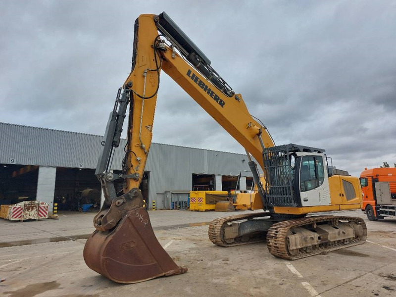 Liebherr R 936 LC - Верижен багер: снимка 2 Liebherr R 936 LC - Верижен багер: снимка 2