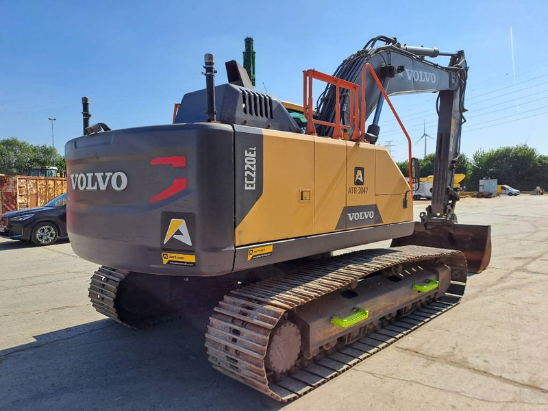 Volvo EC 220 EL - Верижен багер: снимка 4 Volvo EC 220 EL - Верижен багер: снимка 4