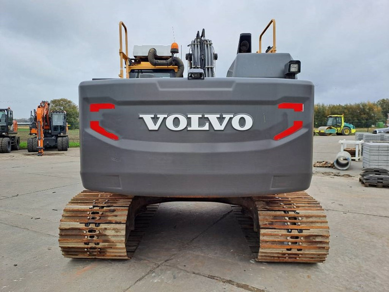Volvo EC 220 EL (New Undercarriage) - Верижен багер: снимка 3 Volvo EC 220 EL (New Undercarriage) - Верижен багер: снимка 3
