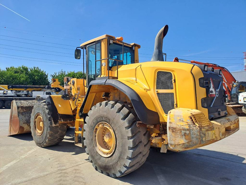 Volvo L180G - Колесен товарач: снимка 2 Volvo L180G - Колесен товарач: снимка 2
