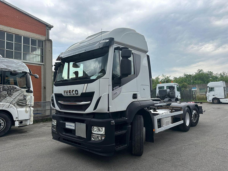 Iveco Stralis 460 - Шаси кабина: снимка 1 Iveco Stralis 460 - Шаси кабина: снимка 1