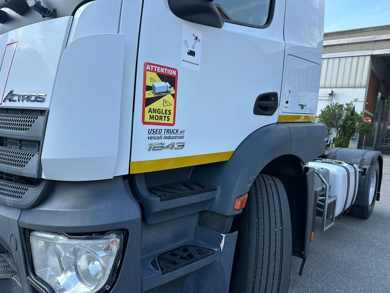 Mercedes-Benz Actros 1843 - Влекач: снимка 3 Mercedes-Benz Actros 1843 - Влекач: снимка 3